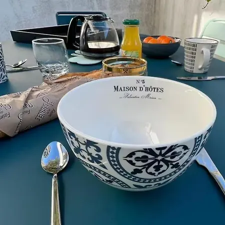 Prázdninový dům L'escale Sablaise - 5 People - Center *